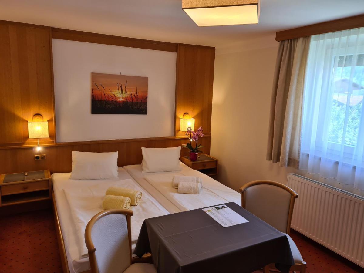 Landhaus Gassner Bruck an der Grossglocknerstrasse Bagian luar foto